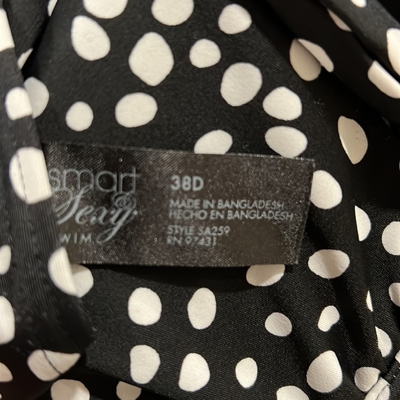Smart & Sexy Swim Black & White Polka Dot Swim Top - Picture 7 of 8